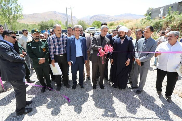 استاندار همدان: استان در مجموع دارای ۲۲۰ هکتار گلخانه فعال است 