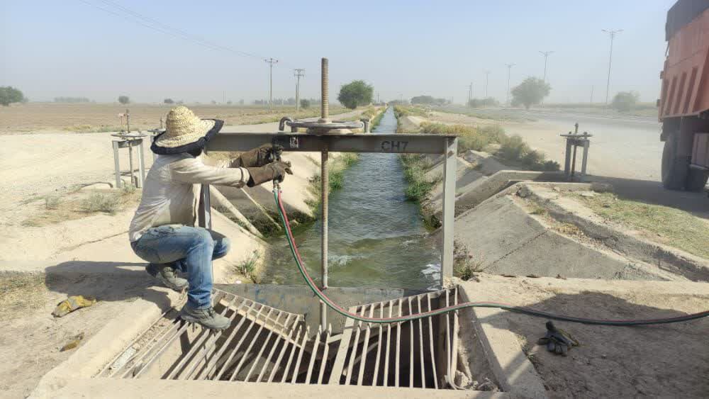 سپاه خراسان شمالی ۱۰ کیلومتر کانال بتنی انتقال آب در روستاها ساخت