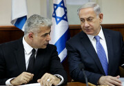 لاپید: اظهارات نتانیاهو علیه روند سازش نفرت‌پراکنی است/ بی بی استعفا دهد