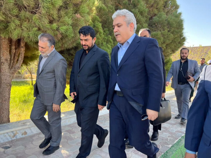 معاون علمی و فناوری رئیس جمهوری وارد زابل شد