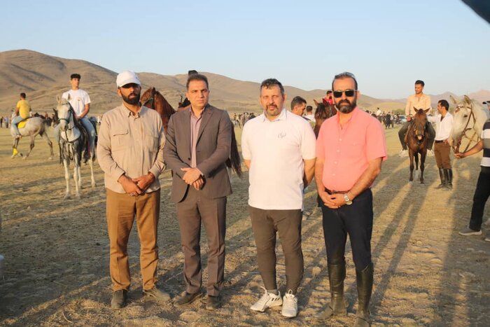 همایش گشت سوارکاری ملایر برگزار شد