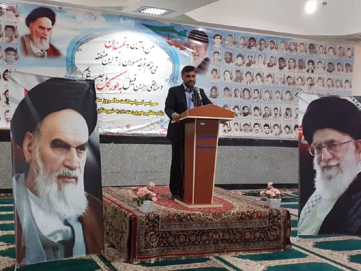 نماینده نهبندان: سفر رهبر انقلاب منشا تحول در منطقه بوده است نماینده نهبندان: سفر رهبر انقلاب منشا تحول در منطقه بوده است