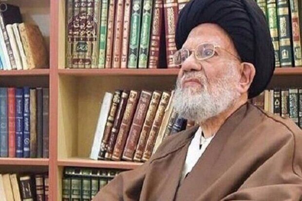 آیت‌الله حائری: آیت‌الله خامنه‌ای شایسته‌ترین فرد برای رهبری امت اسلام هستند