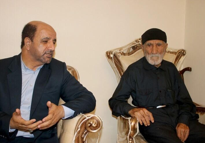 همت بلند شهیدان در یکصد سال گذشته اقتدار کشور را بیمه کرده است
 همت بلند شهیدان در یکصد سال گذشته اقتدار کشور را بیمه کرده است