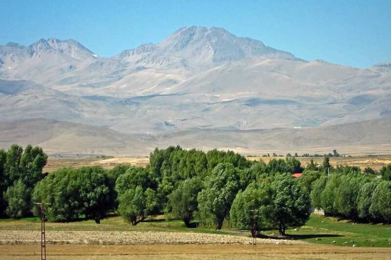 بانگی از بام بی‌برف سبلان