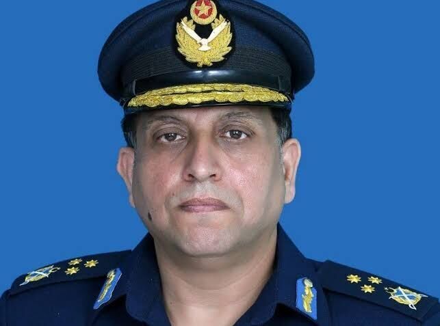 Pakistan air force chief travels to Iran