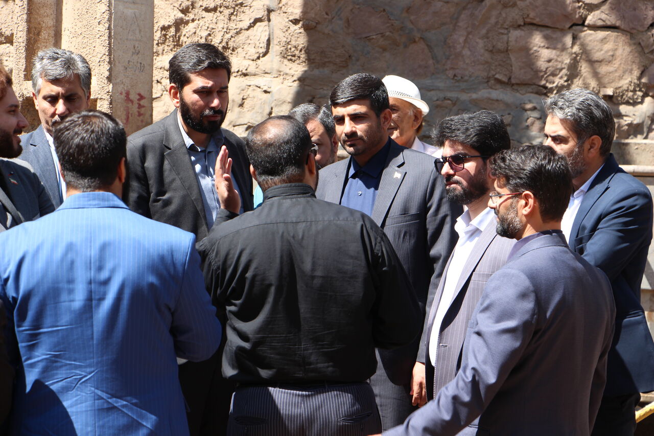 پشت نام شمیرانات محرومیتهای بسیاری پنهان است