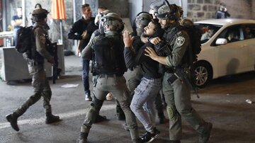 زخمی شدن ده‌ها فلسطینی در یورش نظامیان صهیونیست به کرانه باختری