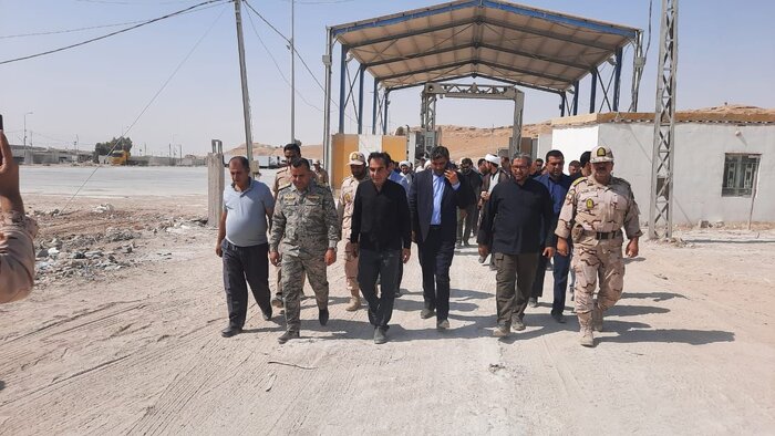 نخستین کاروان حامل مواکب خدماترسانی به زائران اربعین از مرز سومار عازم عراق شد