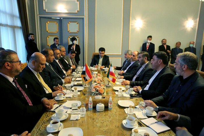 ۲۲ شاخص عملکرد وزارت فرهنگ در یک نگاه؛ تسهیلگری بجای تصدیگری