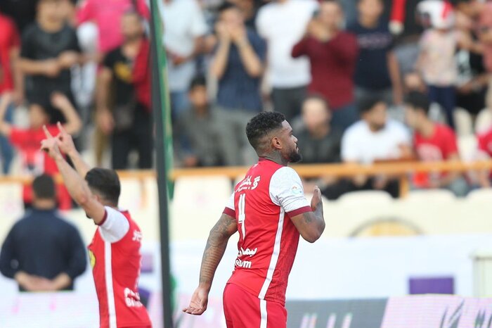 سایهروشنهای هفته چهارم لیگ برتر؛ خط دفاع بتُنی پرسپولیس در هفته تساویها