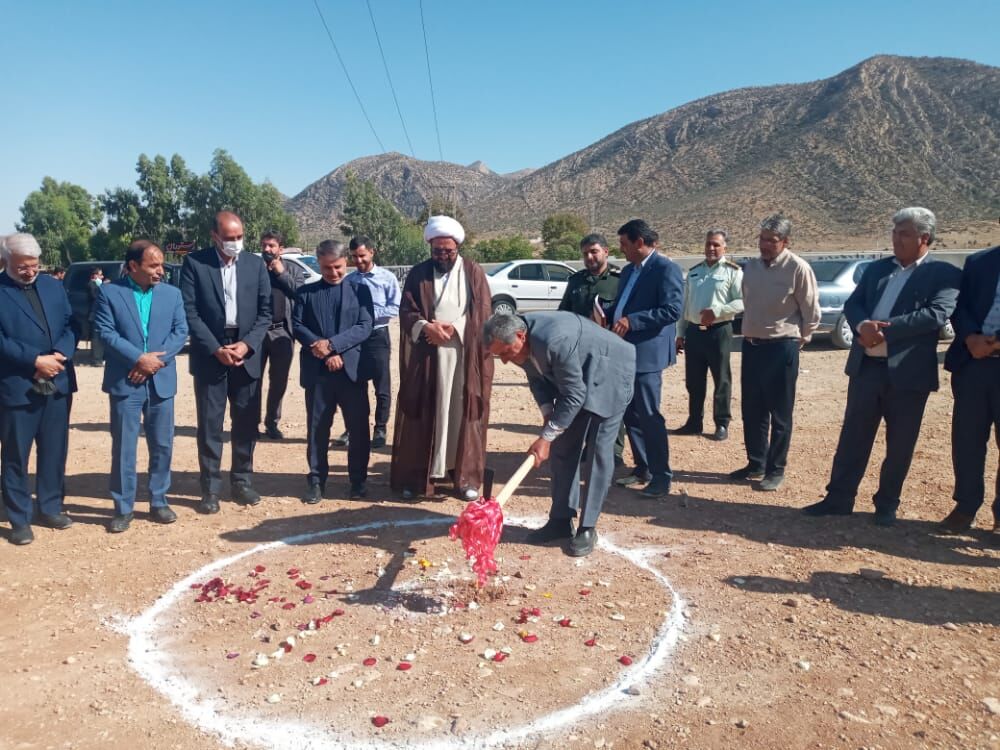 آغاز عملیات ساخت مجتمع گردشگری در کوار فارس آغاز عملیات ساخت مجتمع گردشگری در کوار فارس