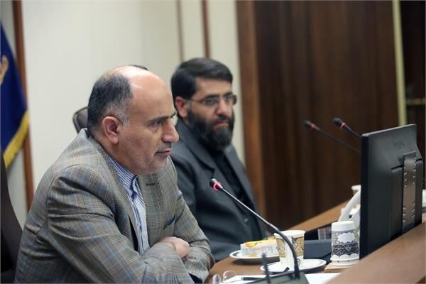 دستیار وزیر فرهنگ: آموزشهای هنری باید کاربردی باشد