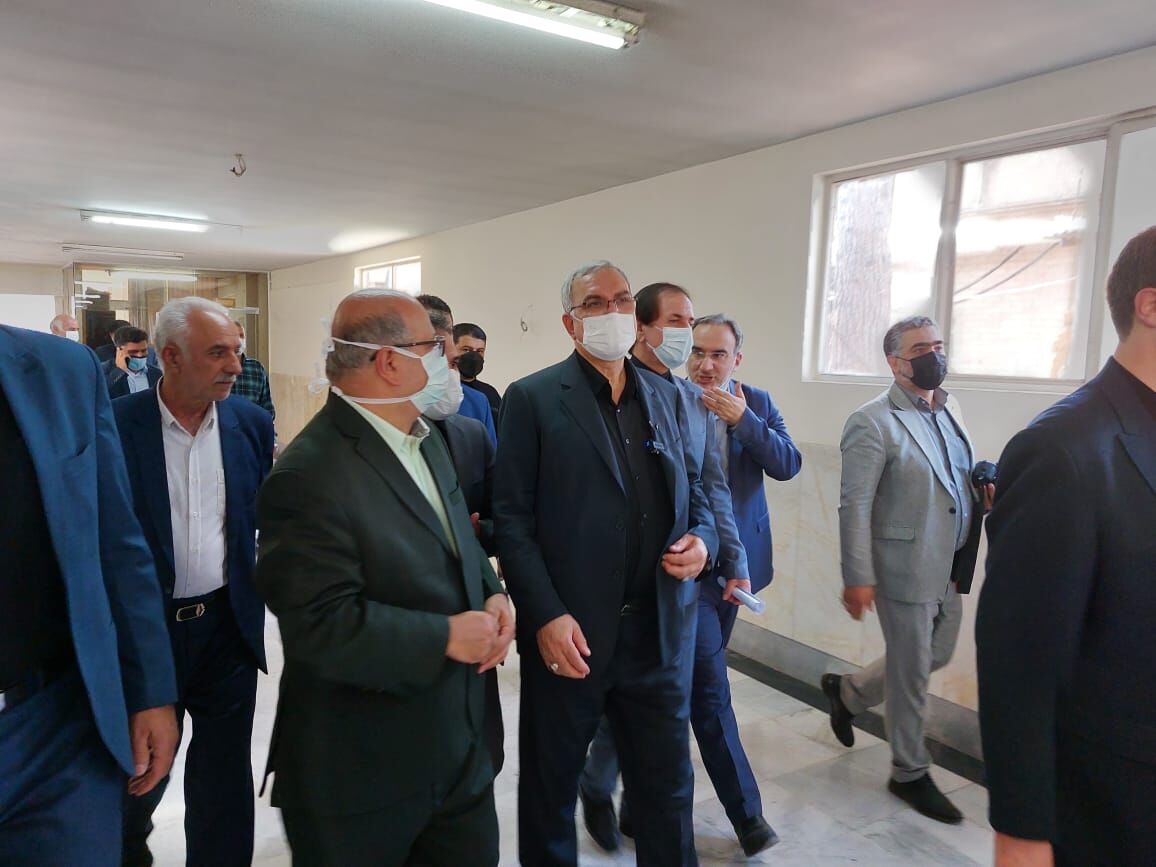 وزیر بهداشت: دولت سیزدهم در صدد رفع بیعدالتی در حوزه بهداشت و درمان است
 وزیر بهداشت: دولت سیزدهم در صدد رفع بیعدالتی در حوزه بهداشت و درمان است