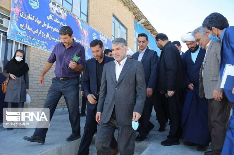 وزیر جهاد کشاورزی: دولت از سرمایهگذاران فعال در بخش گیاهان دارویی حمایت میکند