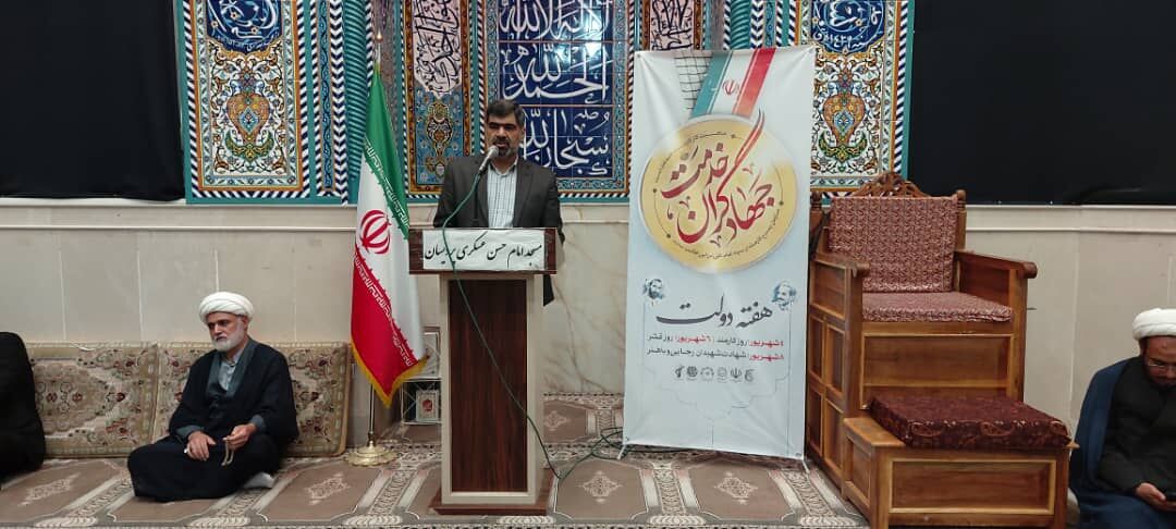 معاون استاندار: نرخ بیکاری در قم تک‌رقمی شد