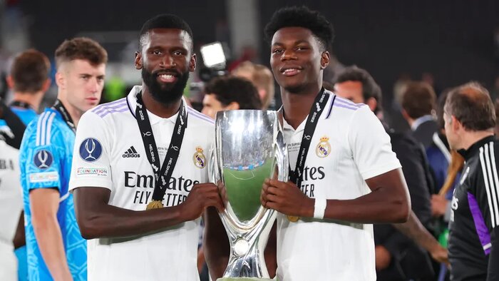 بررسی عملکرد 10 تیم برتر اروپا به بهانه پایان نقل و انتقالات؛ تابستان داغ با حضور هالند و لوا 9