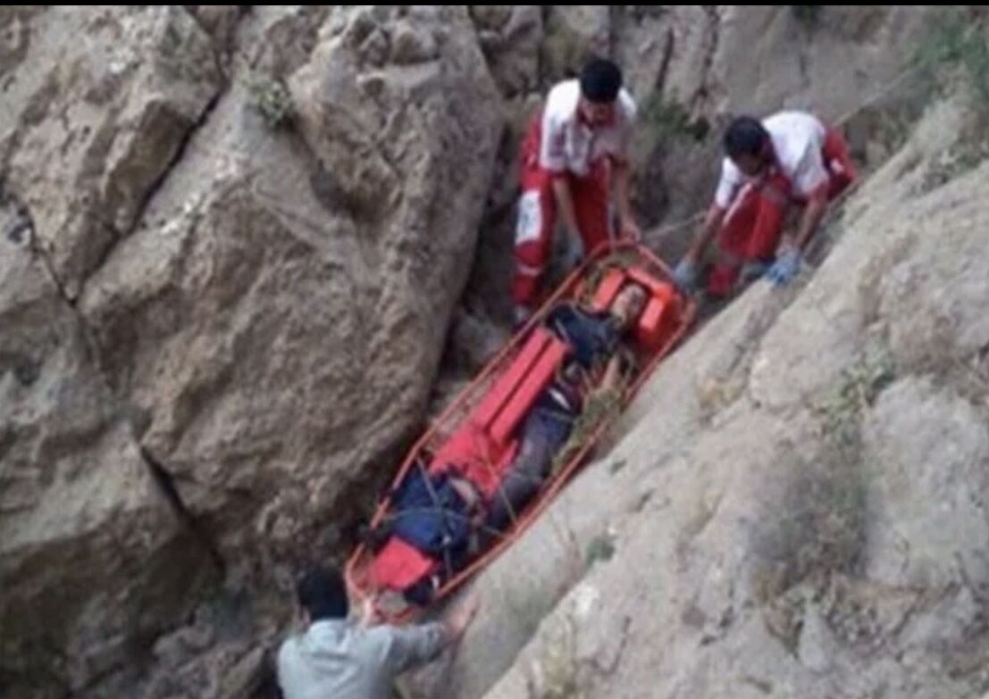 سقوط از کوه در کرج  سبب مرگ یک نفر شد 