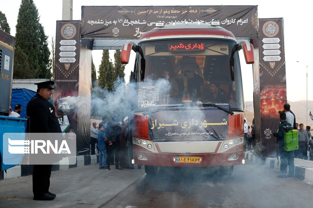 ۷۰۰ نیرو و ۲۰۰ خودرو شهرداری شیراز در شلمچه به زائران اربعین خدمات‌رسانی می‌کنند