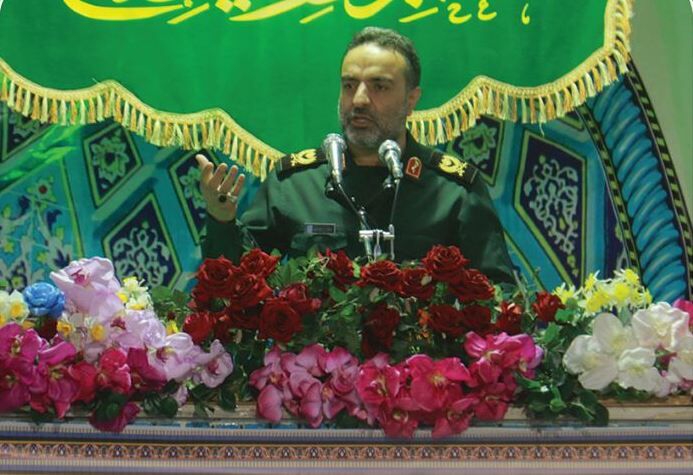 بسیج زمینه مشارکت مردم در بخشهای مختلف را فراهم میکند بسیج زمینه مشارکت مردم در بخشهای مختلف را فراهم میکند