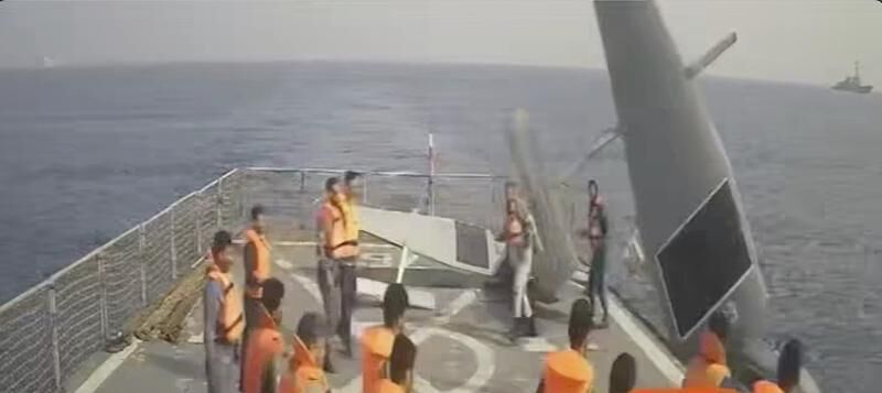 США подтвердили захват Ираном своих двух судна