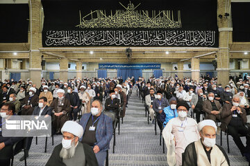 Supreme Leaders receives attendees of AhlulBayt World Assembly conference