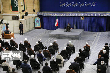 Supreme Leaders receives attendees of AhlulBayt World Assembly conference