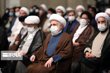 La rencontre des participants de l'Assemblée mondiale d'Ahl al-Bayt avec le Guide suprême de la révolution islamique