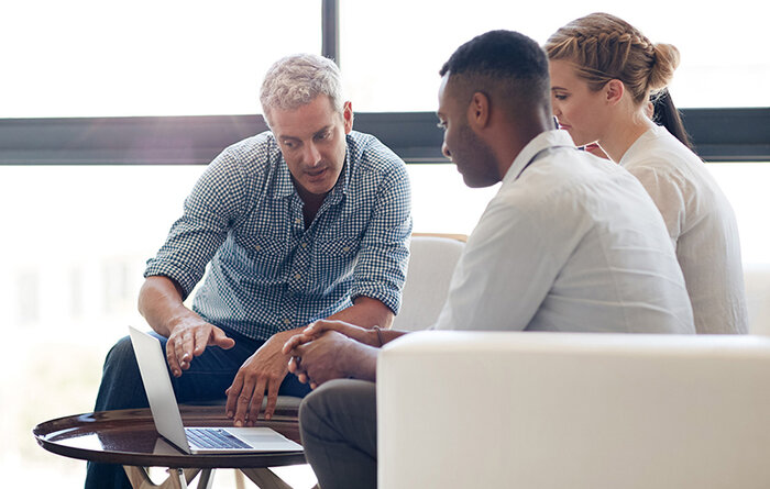 چگونه با شغلمان سازگار شویم؟