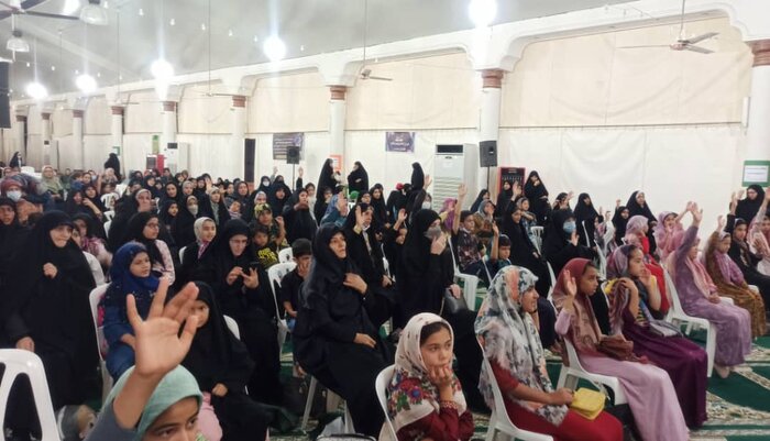 حضرت رقیه(س) بهترین الگوی تربیت نسل جدید/ دشمن با اسباببازی و انیمیشن به دنبال تسخیر افکار کودکان ایران است