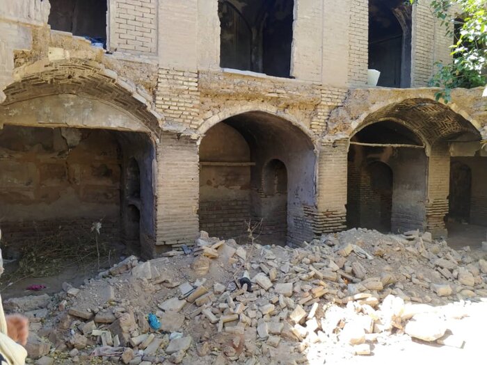 فریادها برای پارههای جان کوزهگران از ریختافتاده کرمان