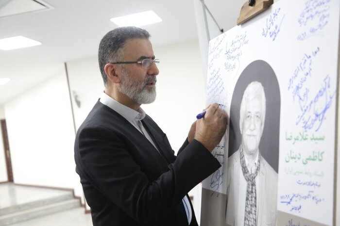 کاظمیدینان، مردی مثبتنگر و چند ساحتی