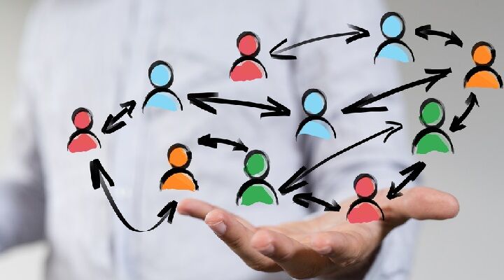 چگونه با شغلمان سازگار شویم؟ چگونه با شغلمان سازگار شویم؟