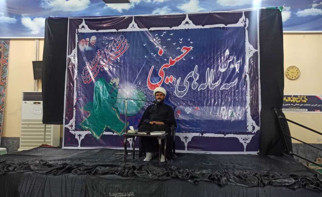 حضرت رقیه(س) بهترین الگوی تربیت نسل جدید/ دشمن با اسباببازی و انیمیشن به دنبال تسخیر افکار کودکان ایران است حضرت رقیه(س) بهترین الگوی تربیت نسل جدید/ دشمن با اسباببازی و انیمیشن به دنبال تسخیر افکار کودکان ایران است