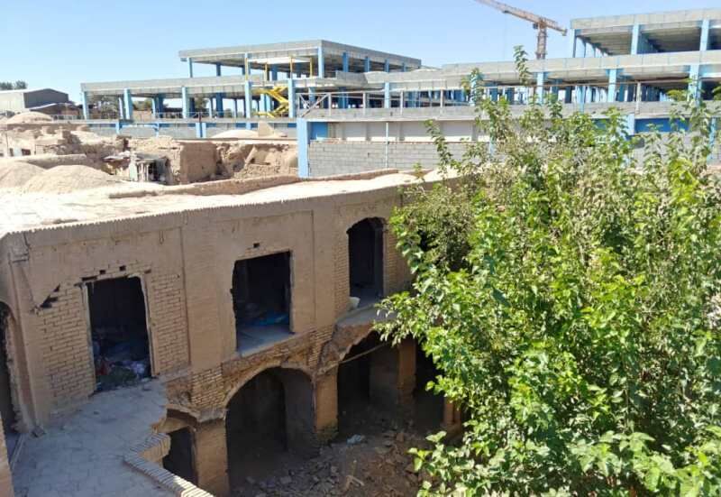 فریادها برای پارههای جان کوزهگران از ریختافتاده کرمان فریادها برای پارههای جان کوزهگران از ریختافتاده کرمان