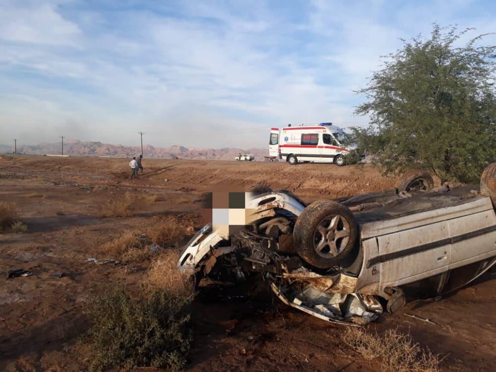 سه حادثه واژگونی خودرو درجاده هندیجان - ماهشهر یک فوتی و چهار مصدوم برجا گذاشت