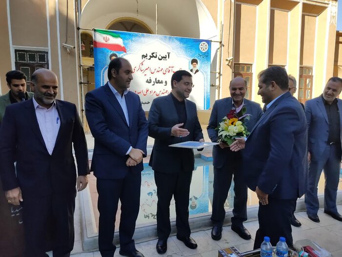 فرماندار یزد: توجه به مسائل فرهنگی در کنار عمرانی محور اقدام مسئولان باشد