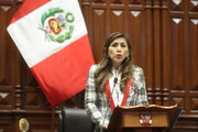 Destituyen en Perú a presidenta del congreso por escandalo político