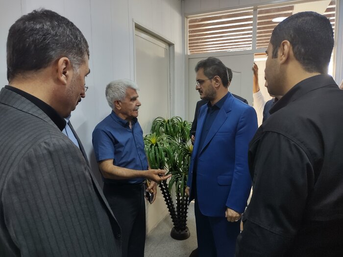 استاندار کردستان: وضعیت اصناف مزاحم و آلاینده در سنندج باید ساماندهی شود