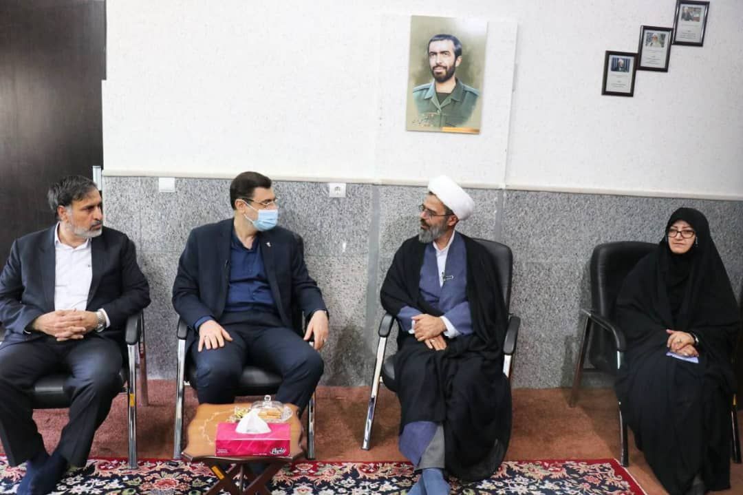 رییس بنیاد شهید: دستگاههای اجرایی برای رفع مشکلات ایثارگران تلاش کنند
