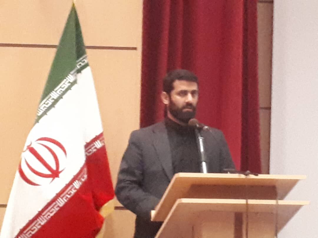 معاون استاندار لرستان: گفتمان سازی مظلومیت شهدای دانش آموز بروجرد ضروری است