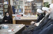 استاد حوزه علمیه مشهد: توجه به اخلاق میزبانی در کنار خدمت‌رسانی به زائران بارگاه رضوی ضروری است 