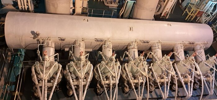 فتح هفت دریا با غولهای شناور نفتی ایران