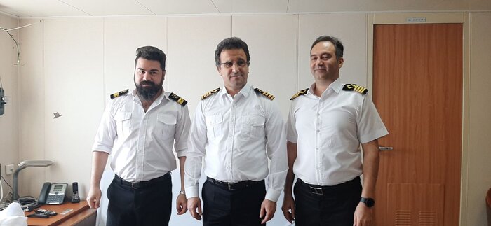 فتح هفت دریا با غولهای شناور نفتی ایران