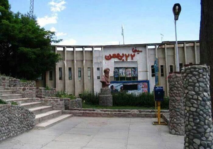 تنها سینمای تربت حیدریه که سال 1386 تخریب