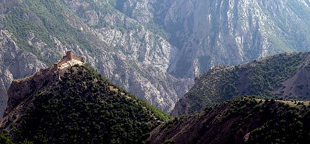 قلعه کنگلو؛ عقاب مازندران