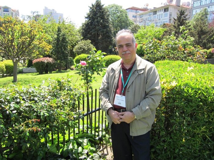 نزد نسل سلامت؛ پدر بیهوشی نوین ایران در خط مقدم کرونا/ منتظر فردایی هستم که میگفت به خانه باز میگردم