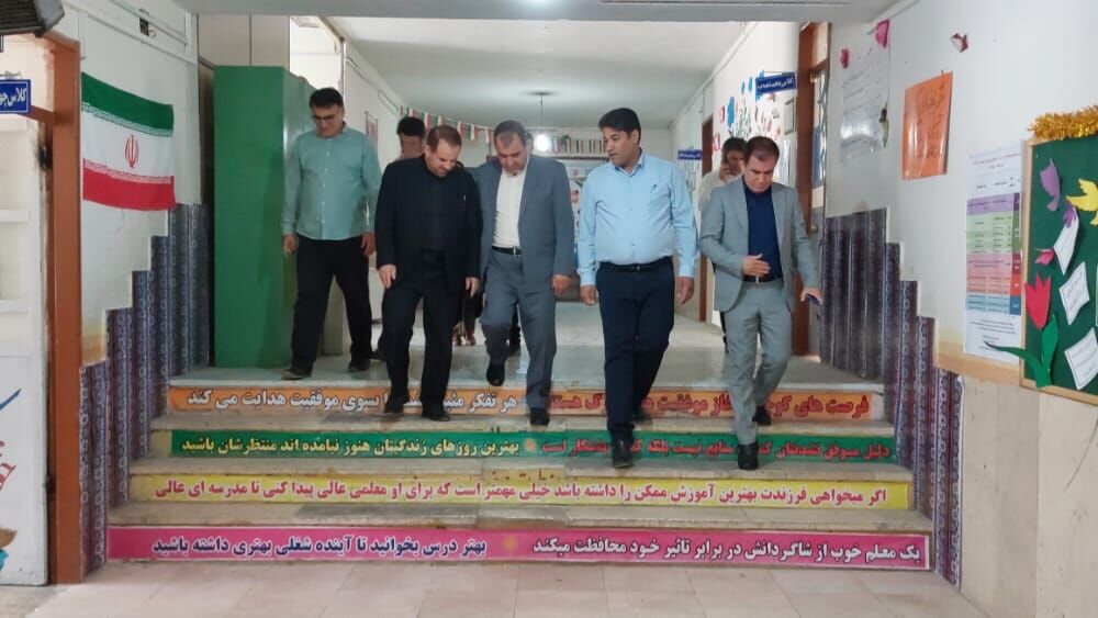 استاندار کهگیلویه و بویراحمد  بربهسازی مدارس در آستانه مهر تاکید کرد