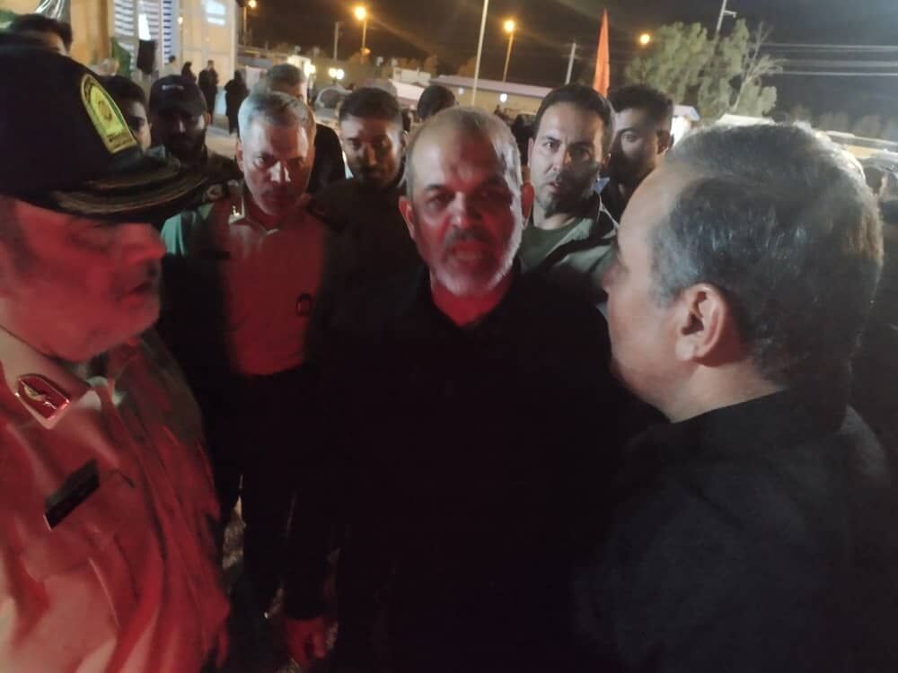 بازدید وزیر کشور از پایانه برکت مهران 