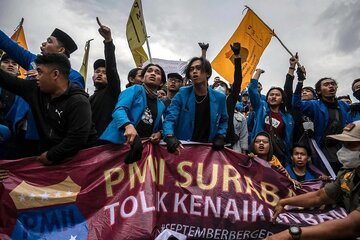 اعتراض‌ها به افزایش قیمت سوخت در اندونزی/تصمیم دولت برای خرید نفت از روسیه